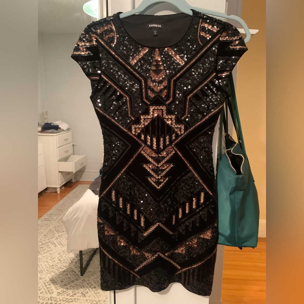 EXPRESS size XS sequins mini dress. Body con